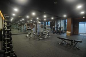 Fitness centrum a/nebo fitness zařízení v ubytování Grand Summit Hotel General Santos