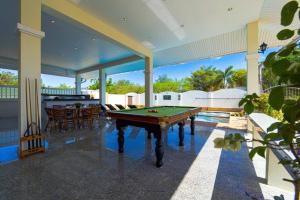 Fotografie z fotogalerie ubytování Private 3 Bedroom Pool Villa PV7 v destinaci Hua Hin