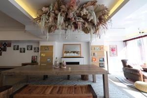 Area tempat duduk di Mini Central