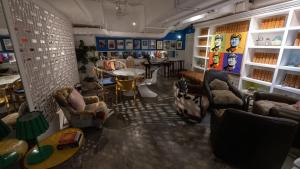 Ruang duduk di Mini Hotel Causeway Bay