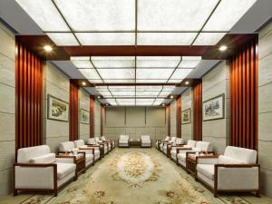 Posezení v ubytování Beijing Poly Plaza Hotel