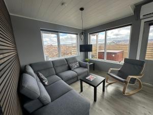 Ein Sitzbereich in der Unterkunft Cabin in Faukás, west part of Iceland - Birta Rentals