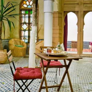 Posezení v ubytování Riad La Maison D'à Côté