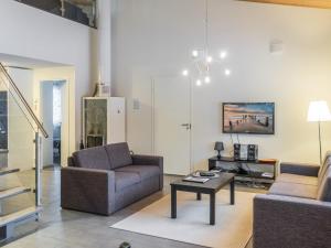Posezení v ubytování Holiday Home Vuokatinranta suite 4 c by Interhome
