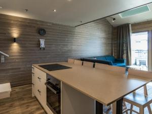 Kuchyň nebo kuchyňský kout v ubytování Holiday Home Uniikki 75- c402 by Interhome