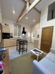 Η κουζίνα ή μικρή κουζίνα στο Appartement lumineux et clim +2 φωτογραφίες