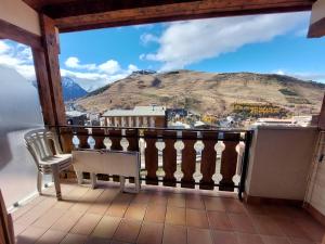 Uma vista da montanha tirada do apartamento 