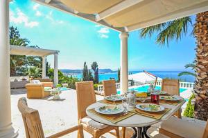 Příroda nedaleko vily