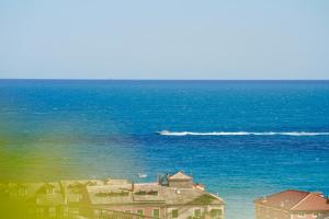 Afbeelding uit fotogalerij van StarsBox jacuzzi privata e piscina vista mare in Celle Ligure