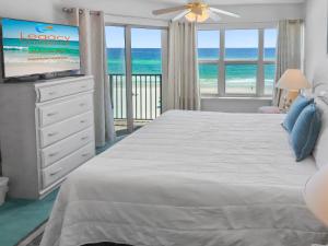 Voodi või voodid majutusasutuse Budget Friendly 2 Bd Condo With $1,000,000 View toas +38 fotot