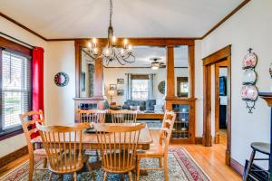 A restaurant or other place to eat at Charming Winterset Vacation Rental with Yard and Patio