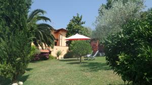 Zahrada ubytování Casa Vacanze Colline di Luni