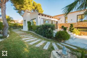 Vonkajšia záhrada v ubytovaní Villa Los Roques by Abahana Villas