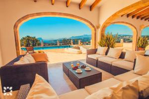 Posezení v ubytování Villa Scarlett by Abahana Villas