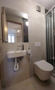 Koupelna v ubytování Room D