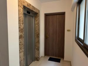 Fotografie z fotogalerie ubytování Halcyon Central Apartment v destinaci Larnaka