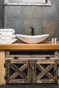 Afbeelding uit fotogalerij van Hotel Hacienda Dorotea in Puerto Natales