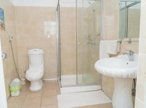 Koupelna v ubytování Hotel Azur Conakry