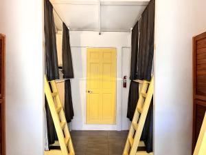 Фотография из галереи La Tribu Boutique Hostel for women в Пуэрто-Вьехо