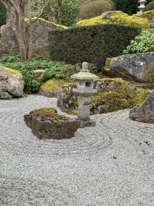 Afbeelding uit fotogalerij van Gästehaus Krone in Holzkirchen