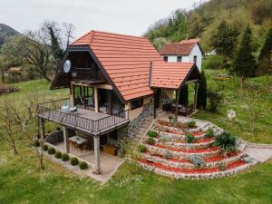 Φωτογραφία από το άλμπουμ του Dedin Drinski Dom σε Bajina Bašta