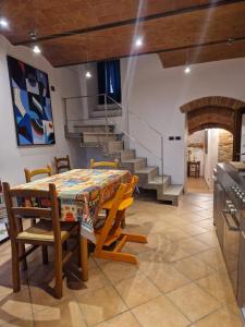 Photo de la galerie de l'établissement Alla Cisterna-civico 21, à Gambassi Terme