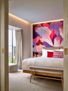 The BoTree - Preferred Hotels and Resorts客房内的一张或多张床位