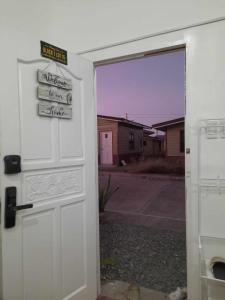 Fotografija u galeriji objekta Homey Inn-Olango Island Staycation ,block 1 lot 15 u gradu Lapu Lapu City