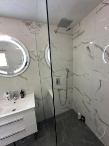 Ένα μπάνιο στο Salihovic apartman +2 φωτογραφίες