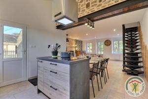 Ảnh trong thư viện ảnh của Youwen ở Maen Roch