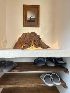 Postel nebo postele na pokoji v ubytování 海と山と川、田園に囲まれた静かな古民家一棟貸し