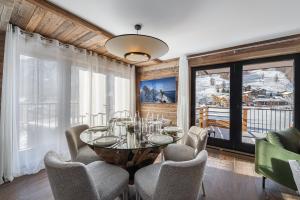 Coin salon dans l'établissement Appartement Sifflote - LES CHALETS COVAREL