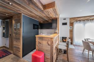 Photo de la galerie de l'établissement Appartement Sifflote - LES CHALETS COVAREL, à La Daille