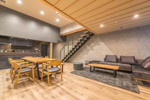 A seating area at 香季庵Euphoria