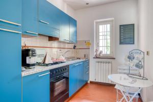 Η κουζίνα ή μικρή κουζίνα στο Residenza Menta e Rosmarino +21 φωτογραφίες