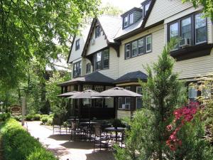 Photo de la galerie de l'établissement Longwood Inn, à Brookline