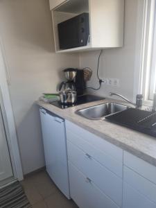 Köök või kööginurk majutusasutuses Hvammur 6 with private hot tub