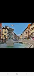 Udsigt til Chambéry eller udsigt til byen taget fra lejligheden