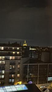 Загальний вид на місто Париж або вид на місто з ці апартаменти