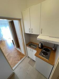 Kuchyň nebo kuchyňský kout v ubytování Apartment Martina Tučepi