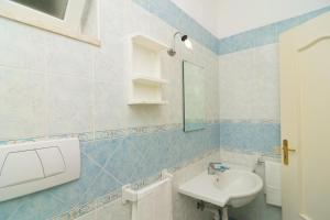 Vannituba majutusasutuses B&B Giardini di Iside e Osiride