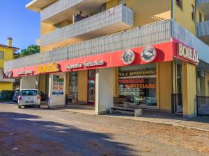 The building in which Az apartmant is located