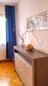 Fotografie z fotogalerie ubytování Bright, Modern and Spacious - Apartment "Lola" Family & Workplace v destinaci Gießen