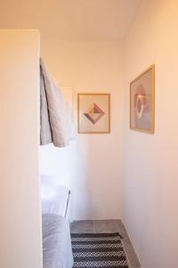Postel nebo postele na pokoji v ubytování Alexandras guesthouse