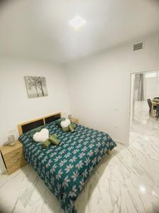 Katil atau katil-katil dalam bilik di Calpe apartamento a estrenar 1a línea playa y piscina +8 gambar