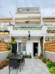 Μπαλκόνι ή βεράντα στο Casita unifamiliar junto al mar