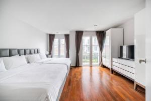 Voodi või voodid majutusasutuse MIQ_home404/Asok BTS/Resort Pool/10pax/1000mbWifi toas +139 fotot