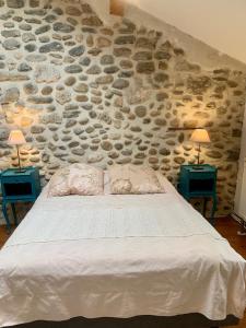Postel nebo postele na pokoji v ubytování Vercors en Vert , chambres d'hôtes de charme