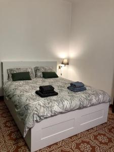 Ένα ή περισσότερα κρεβάτια σε δωμάτιο στο Casa Vigevanese CIR 018177-LNI-00019