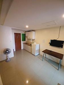 Dapur atau dapur kecil di 2020 Travelers Inn